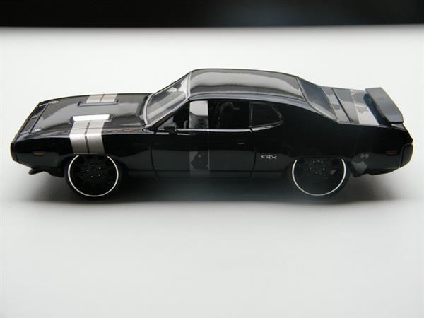 Grote foto modelauto plymouth gtx fast and furious 8 jada hobby en vrije tijd 1 24
