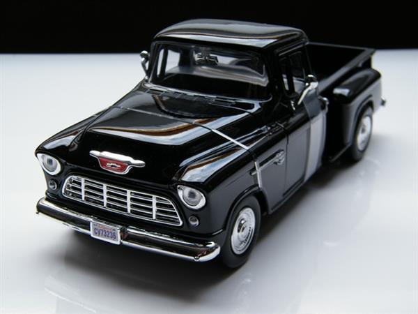 Grote foto modelauto pickup chevrolet stepside 5100 1 24 hobby en vrije tijd 1 24
