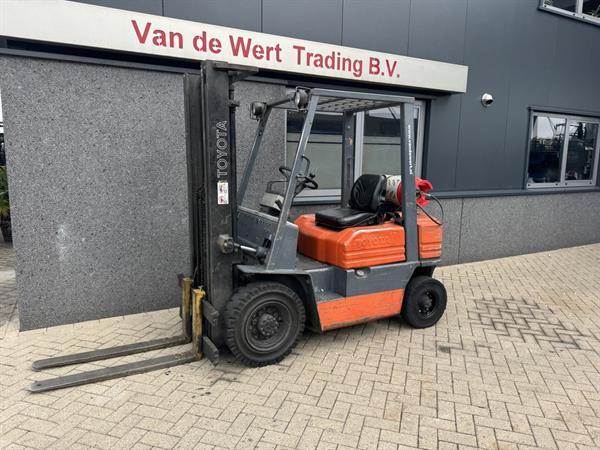 Grote foto toyota 42 5fgf20 duplo 330 freelift lpg 1993 agrarisch heftrucks