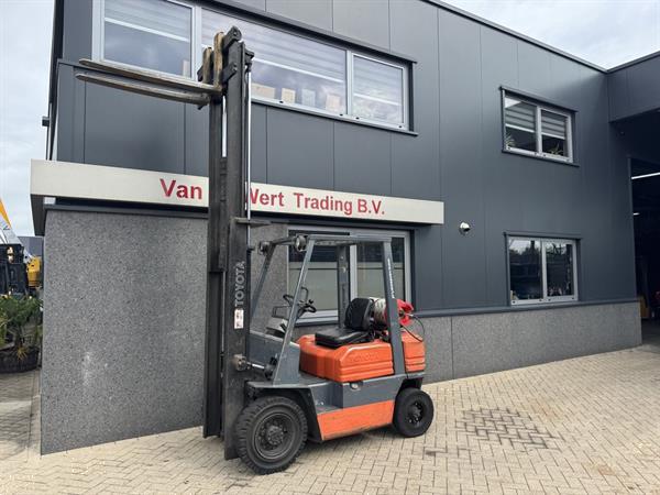 Grote foto toyota 42 5fgf20 duplo 330 freelift lpg 1993 agrarisch heftrucks