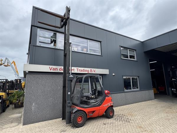 Grote foto linde h30t 03 triplo 475 freelift sideshift 4e functie lpg 1998 agrarisch heftrucks
