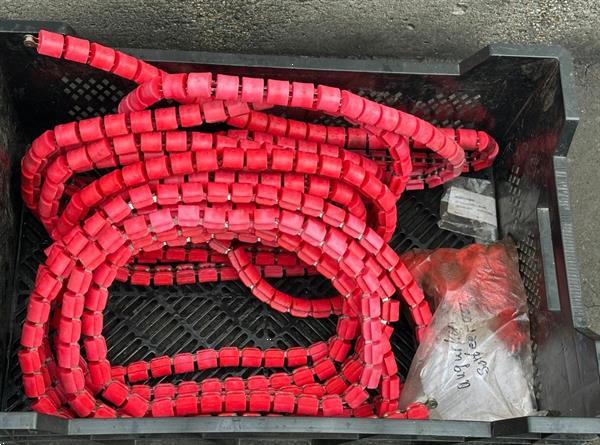 Grote foto herbort kettingsorteermachine voor wortelen of augurken agrarisch tuinbouw