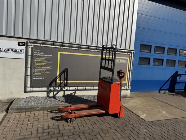Grote foto vs 22323 elektrische palletwagen linde t18 bj2010 fruitrek doe het zelf en verbouw hefwerktuigen