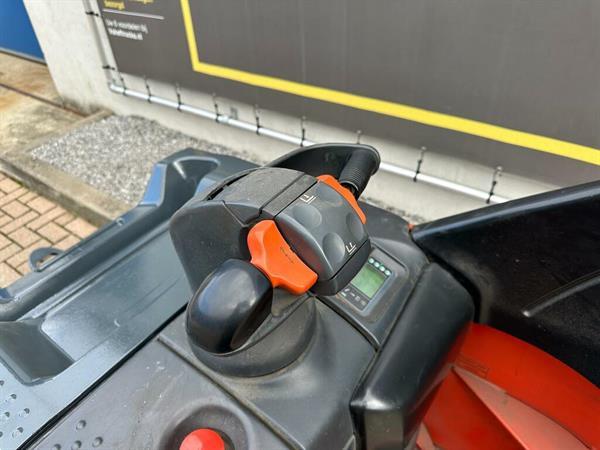 Grote foto vs 22336 elektrische meerijd palletwagen linde t 20 sp doe het zelf en verbouw hefwerktuigen