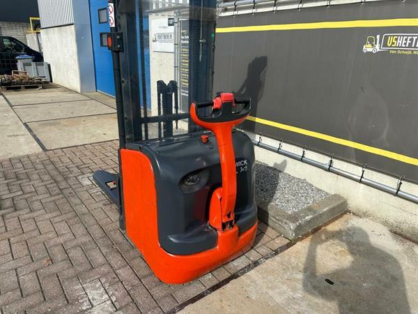 Grote foto vs 22346 elektrische triplex stapelaar linde l 14 i initi le lift doe het zelf en verbouw hefwerktuigen
