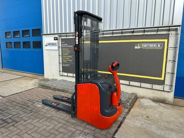 Grote foto vs 22346 elektrische triplex stapelaar linde l 14 i initi le lift doe het zelf en verbouw hefwerktuigen