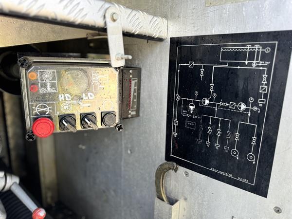 Grote foto mercedes 817 brandweerauto fire truck bomberos 26dkm zieglerpomp 1994 doe het zelf en verbouw gemeente voertuigen