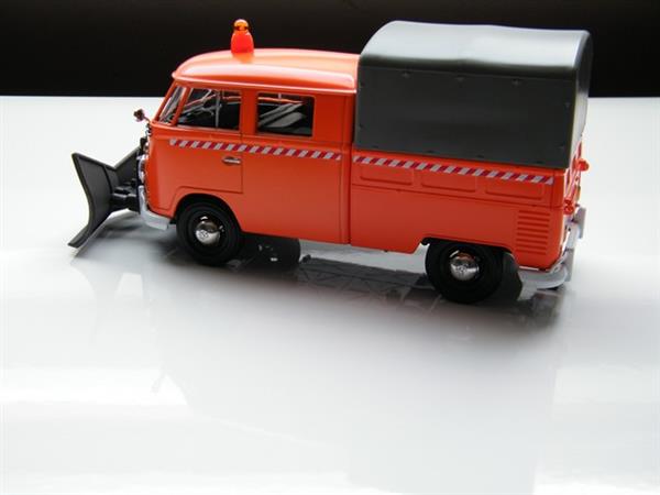 Grote foto modelauto volkswagen pickup t1 bus 1 24 hobby en vrije tijd 1 24
