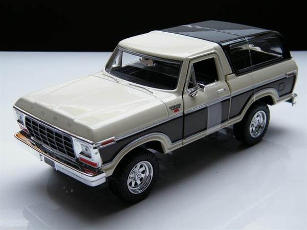 Grote foto modelauto ford bronco hard top 1 24 hobby en vrije tijd 1 24