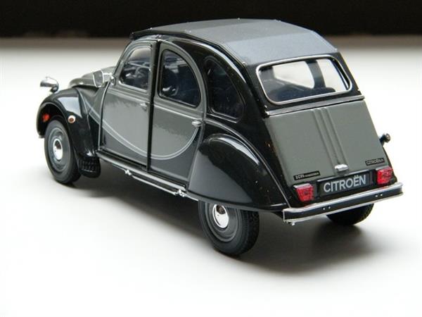 Grote foto modelauto citroen 2cv charleston welly 1 24 verzamelen auto en modelauto