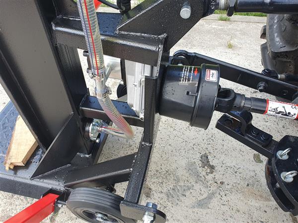 Grote foto kraffter aftakas en elektrisch houtklover 25t verticaal agrarisch mechanisatie