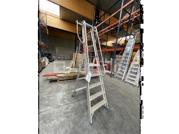 Grote foto ladder 5 trede met oprijplaat doe het zelf en verbouw onderdelen en accessoires
