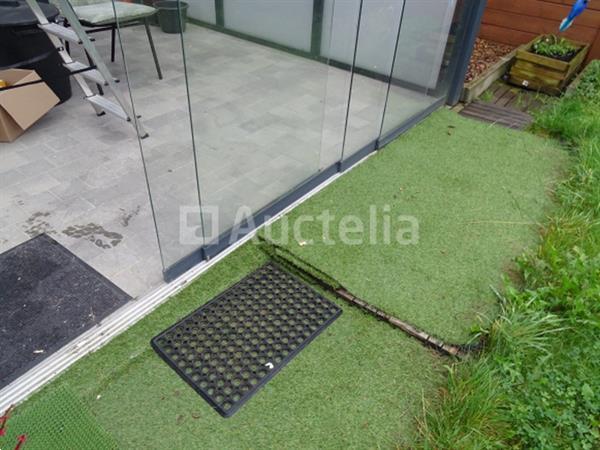 Grote foto antracietgrijze aluminium veranda in gelaagde beglazing 4 m x 3 75 m gedemonteerd op schragen doe het zelf en verbouw ijzerwaren en bevestigingsmiddelen