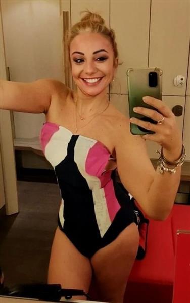 Grote foto een hete lekker vlam erotiek contact vrouw tot man