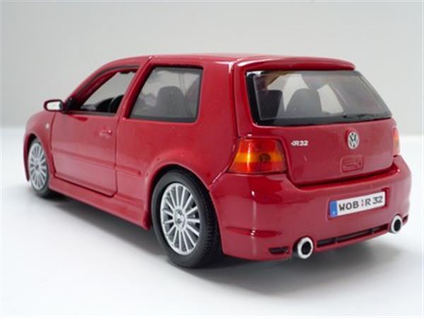 Grote foto modelauto volkswagen golf 4 r32 maisto 1 24 verzamelen auto en modelauto