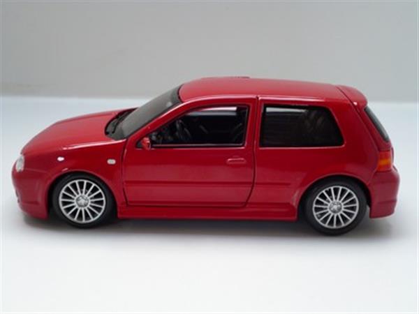 Grote foto modelauto volkswagen golf 4 r32 maisto 1 24 verzamelen auto en modelauto