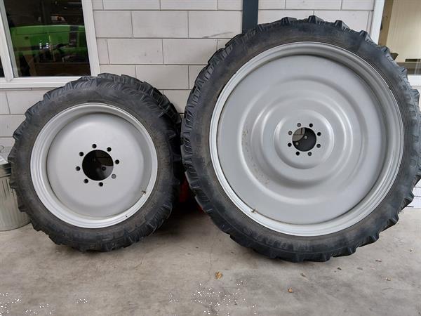 Grote foto cultuurwielen 230 95 r32 230 95 r48 deutz fahr agrarisch wielen