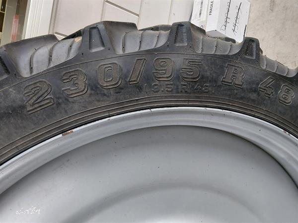 Grote foto cultuurwielen 230 95 r32 230 95 r48 deutz fahr agrarisch wielen
