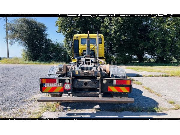 Grote foto man 6x2 vrachtwagen doe het zelf en verbouw overige doe het zelf en verbouw