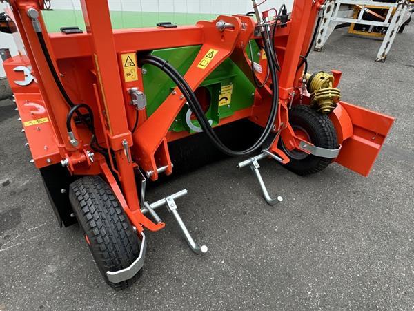 Grote foto holaras um 150 f uienloofklapper agrarisch oogstmachines