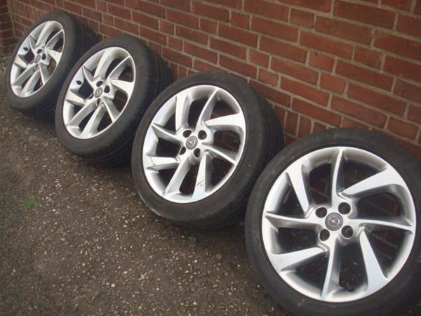 Grote foto 17 inch opel corsa adam lichtmetaal velgen 4x100 auto onderdelen banden en velgen