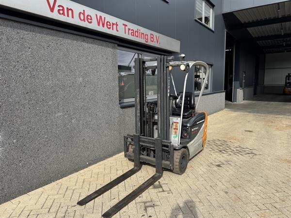Grote foto still rx50 15 triplo 430 freelift sideshift elektrisch 2005 agrarisch heftrucks