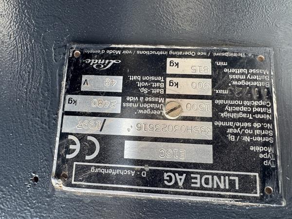 Grote foto vs 22374 elektrische triplex heftruck linde e16 sideshift agrarisch heftrucks