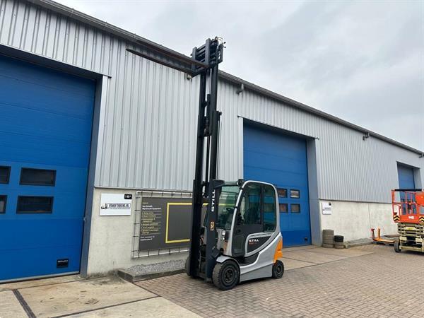 Grote foto vs 22367 elektrische heftruck still rx60 25 vorkenspreider bj2019 agrarisch heftrucks