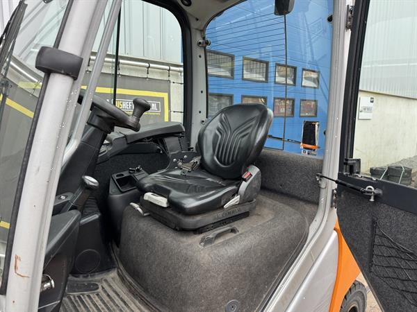 Grote foto vs 22368 elektrische triplex diesel heftruck still rx70 25 bj2019 agrarisch heftrucks
