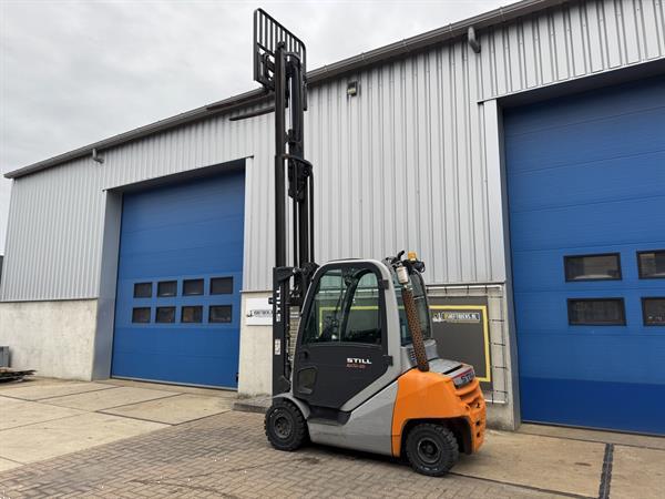 Grote foto vs 22368 elektrische triplex diesel heftruck still rx70 25 bj2019 agrarisch heftrucks