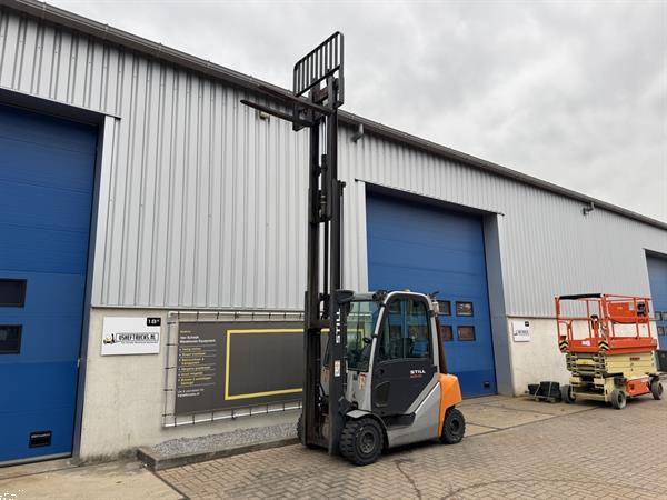 Grote foto vs 22368 elektrische triplex diesel heftruck still rx70 25 bj2019 agrarisch heftrucks