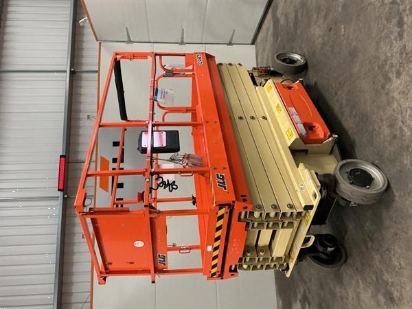 Grote foto vs 22372 schaarlift hoogwerker jlg 3246es 11.680mm doe het zelf en verbouw hefwerktuigen
