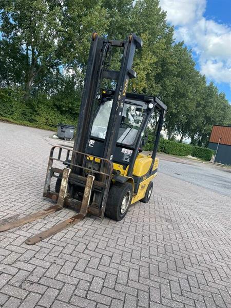 Grote foto yale dieselheftruck 3500 kg agrarisch heftrucks