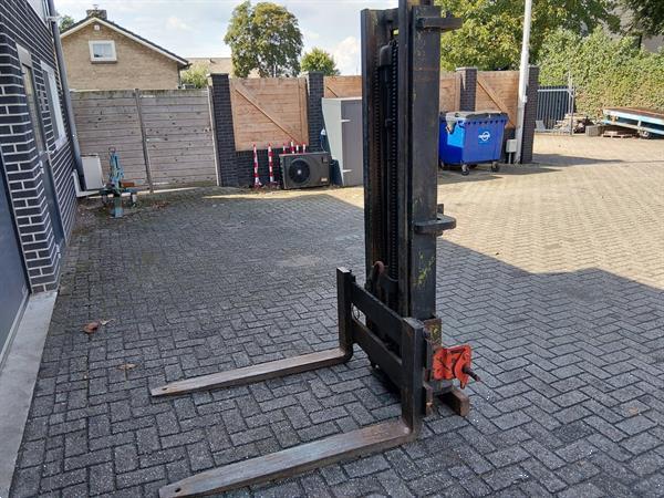 Grote foto clark hefmast voor 3 punthef agrarisch algemeen