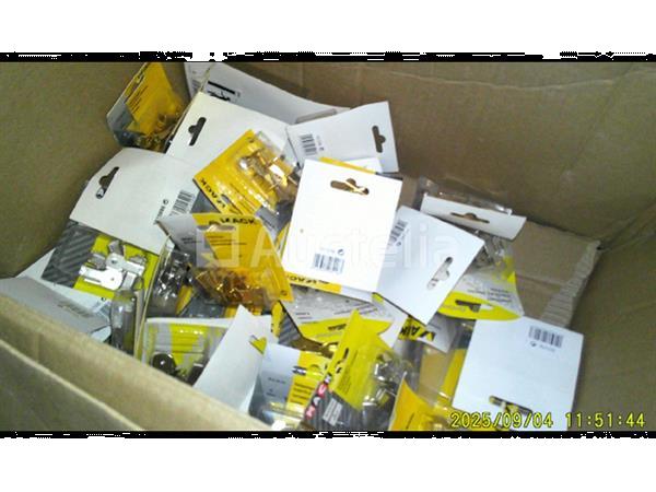 Grote foto blister hardware diversen lot 200 stuks doe het zelf en verbouw onderdelen en accessoires