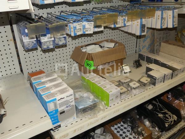 Grote foto diverse elektrische apparatuur doe het zelf en verbouw onderdelen en accessoires