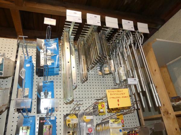 Grote foto hardware schroeven diverse bouten doe het zelf en verbouw onderdelen en accessoires