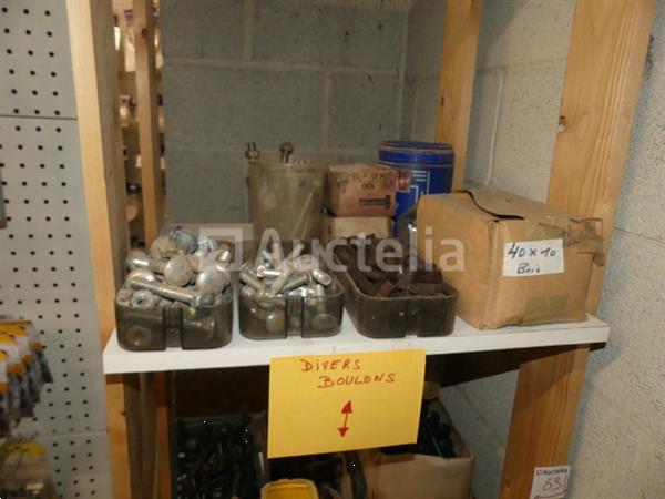 Grote foto hardware schroeven diverse bouten doe het zelf en verbouw onderdelen en accessoires
