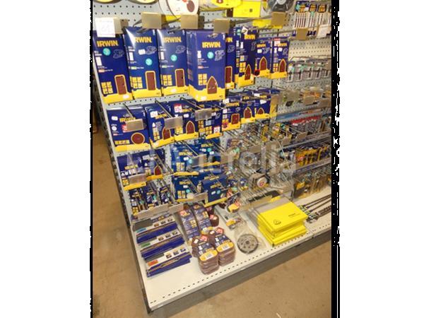 Grote foto verkoop van schuuraccessoires en apparatuur doe het zelf en verbouw gereedschappen en machines