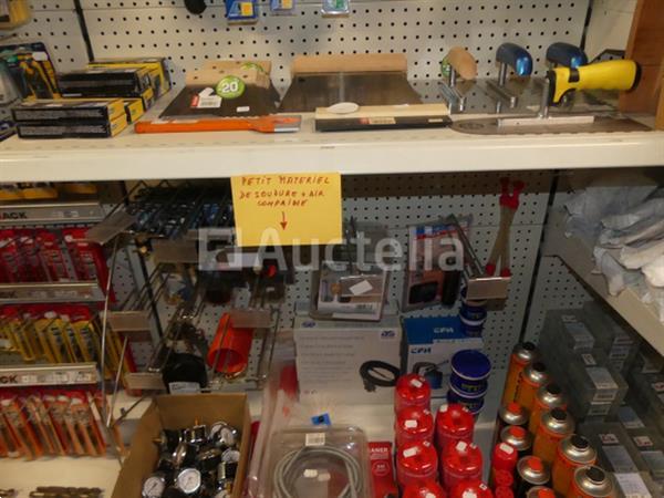 Grote foto set van zagen boren en diverse gereedschappen doe het zelf en verbouw gereedschappen en machines