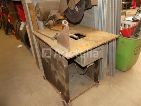 Grote foto metalen kettingzaag doe het zelf en verbouw ijzerwaren en bevestigingsmiddelen