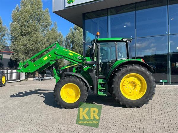 Grote foto john deere 6120m 775714 agrarisch tractoren