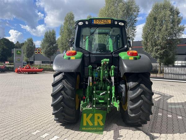 Grote foto john deere 6100m 775713 agrarisch tractoren