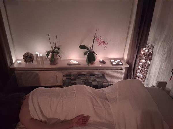 Grote foto ontspanningsmassage voor alleen vrouwen diensten en vakmensen masseurs en massagesalons