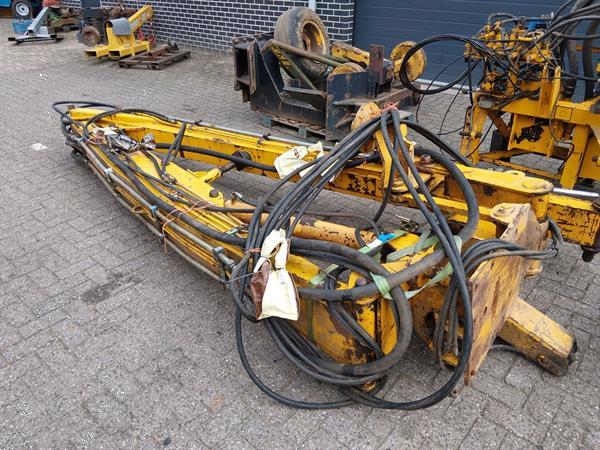 Grote foto herder grenadier mbk 105 maaiarm agrarisch maaiers