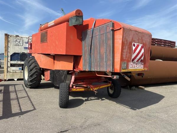 Grote foto laverda m152 agrarisch maaidorsers