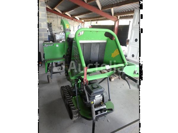Grote foto tuinhakselaar op rupsbanden peruzzo tb100 agrarisch bosbouw