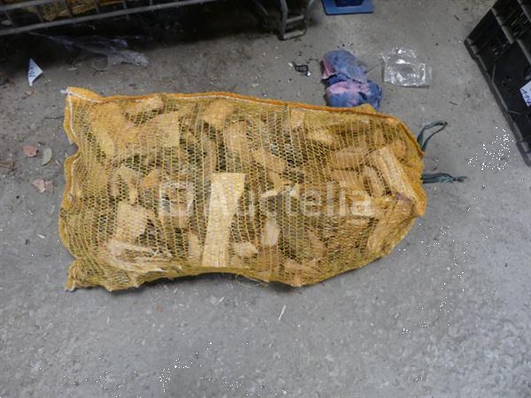 Grote foto 5 zakjes aanmaakhout doe het zelf en verbouw onderdelen en accessoires