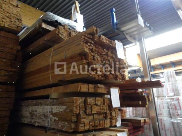 Grote foto 280 spar latten doe het zelf en verbouw ijzerwaren en bevestigingsmiddelen