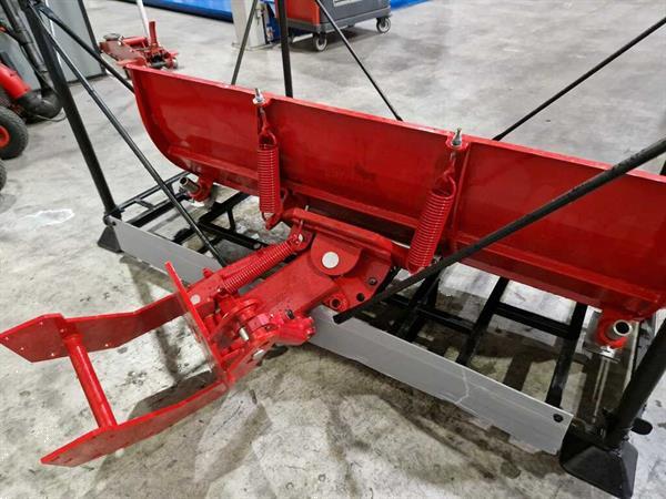 Grote foto hydraulische schuif sneeuw modder voer of mest agrarisch tractor toebehoren